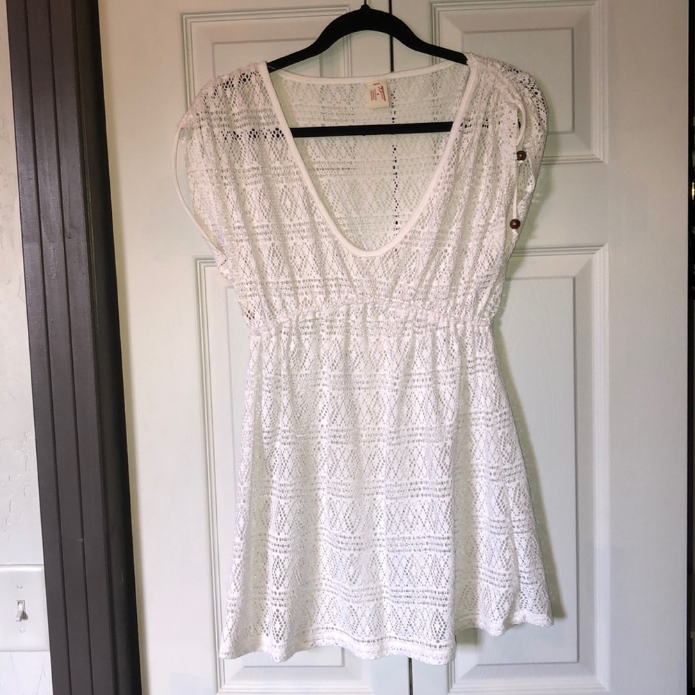 Swimsuit coverup